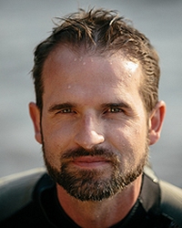 Peter McIntyre